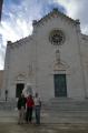 Inaugurazione, Maria Gamundi con a dx il Sindaco D.Lombardi e a sin l'artigiano N.Stagetti